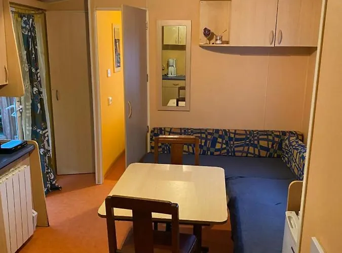 Кемпинг Mobil Voyennes